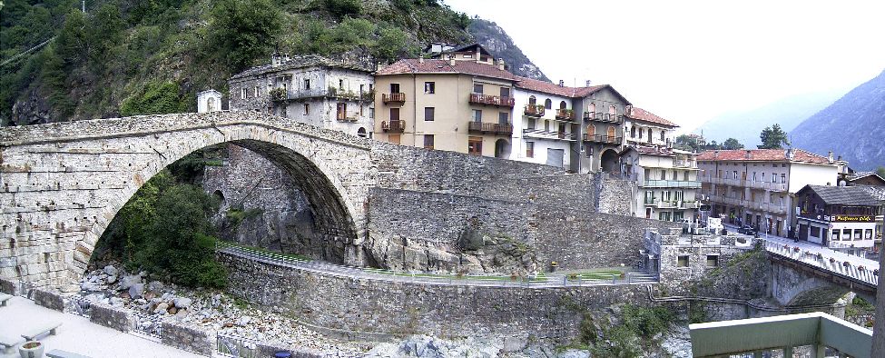 Pont St.Martin