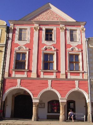 e` Telc