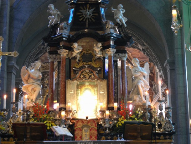 Santuario di Re:Madonna della Sangue